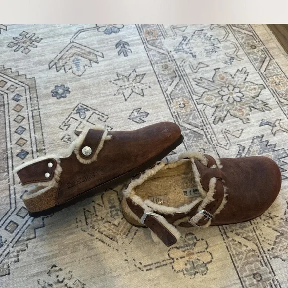 BIRKENSTOCK Brown Shearling Lined Clogs - Picture 2 of 3